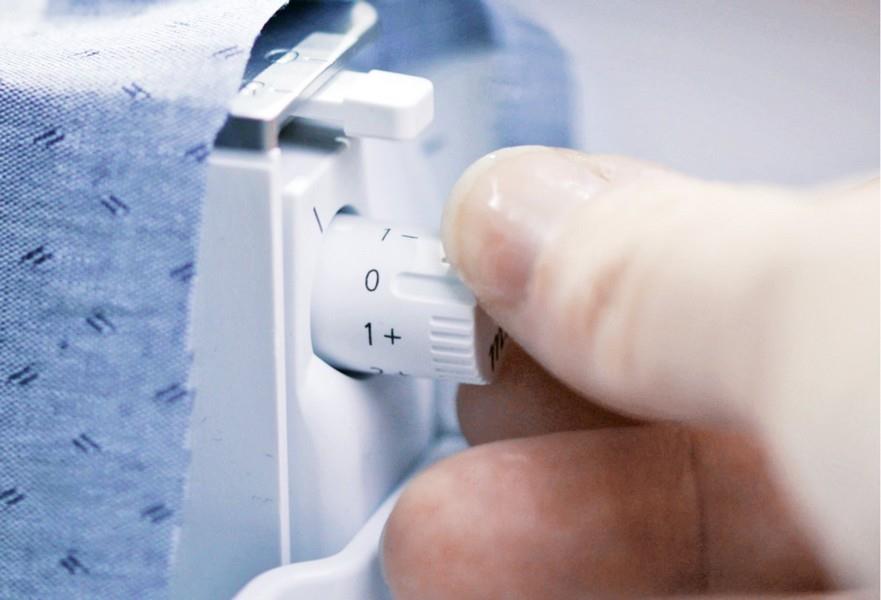 Bernina L890 OverLock/Coverstitch