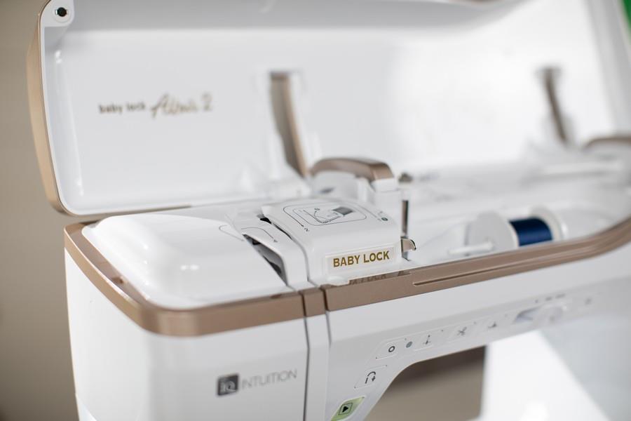 Baby Lock Altair 2