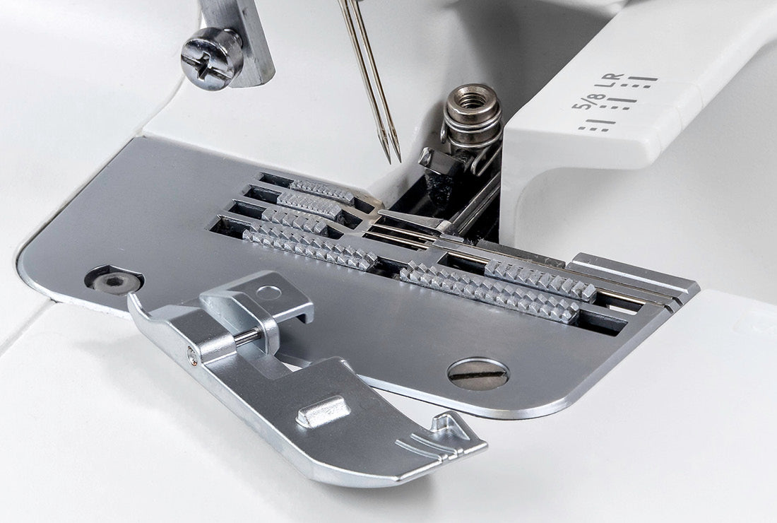 Janome 654D
