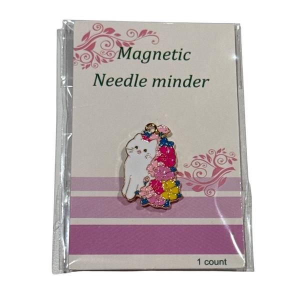Needle Minders