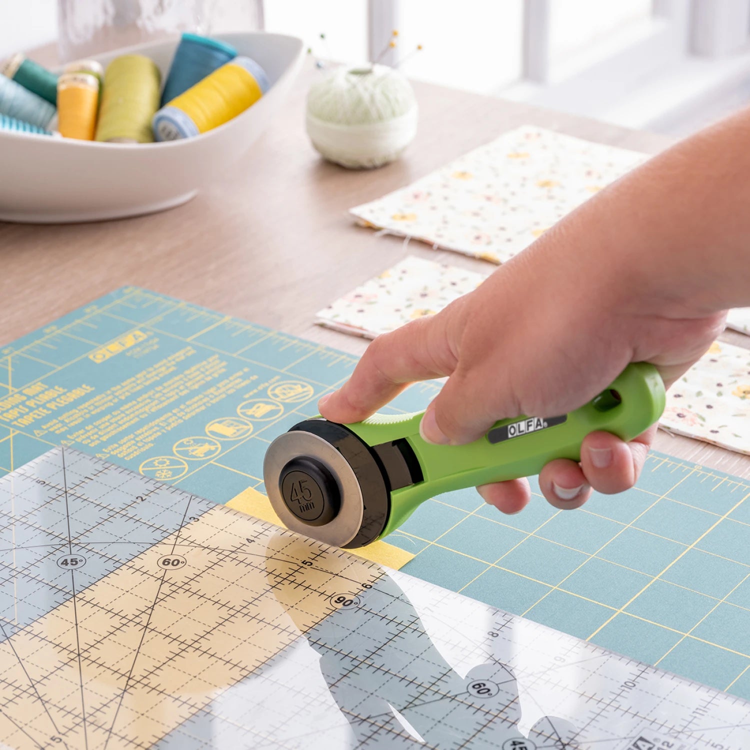 OLFA 45mm Quick-Change Rotary Cutter LIme (Limited Edition)