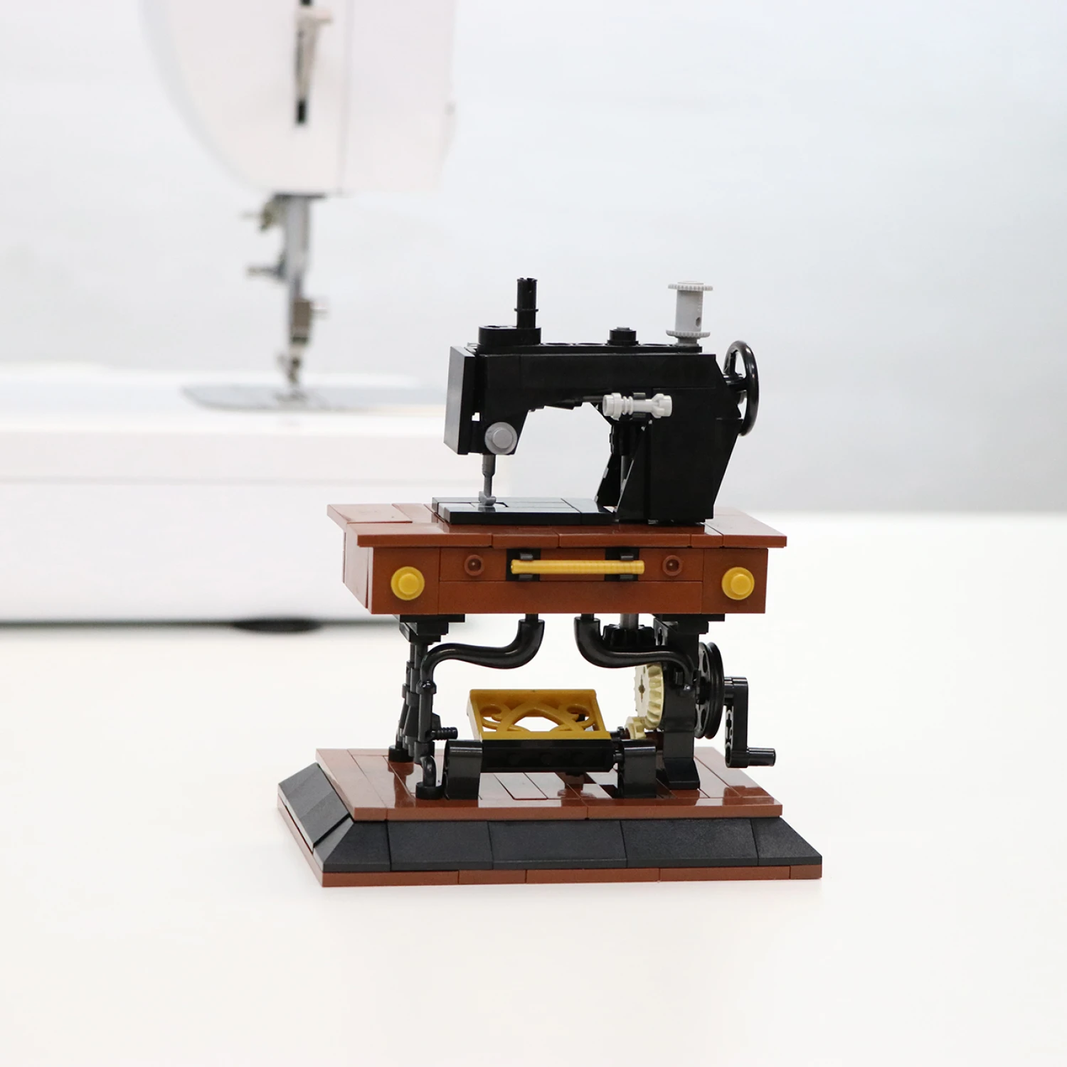 Vintage Sewing Machine Building Blocks Kit