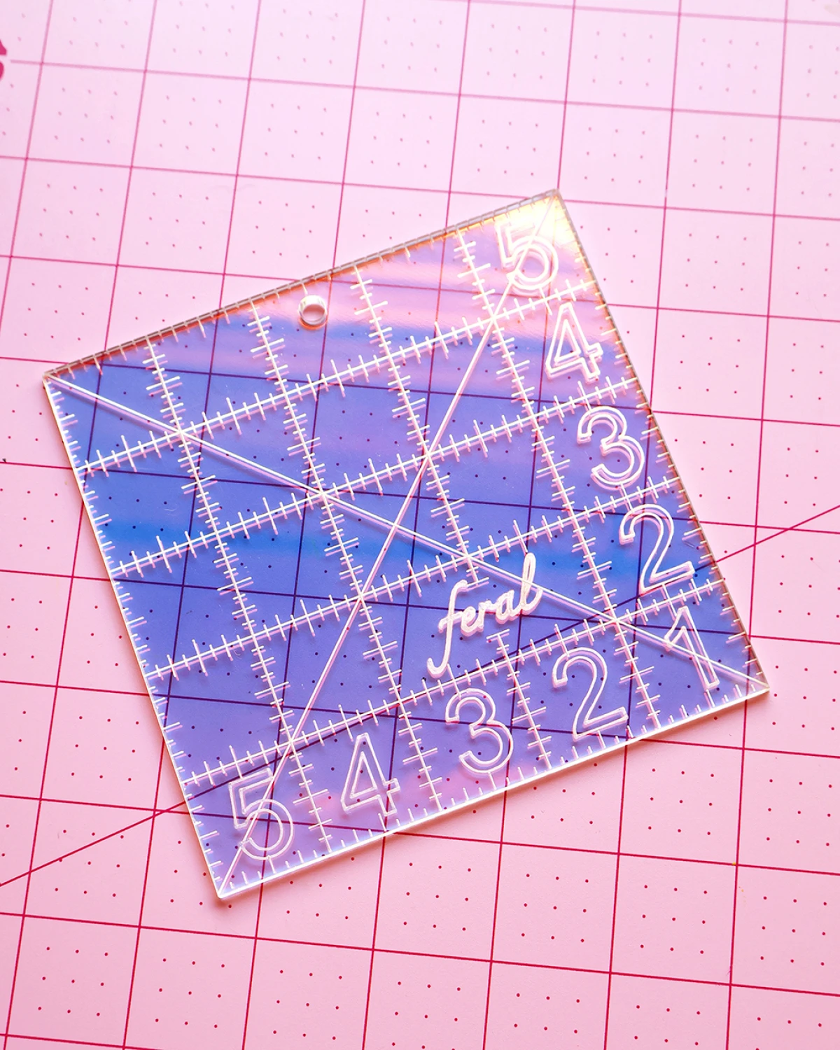 Feral Iridescent 5" Charm Ruler