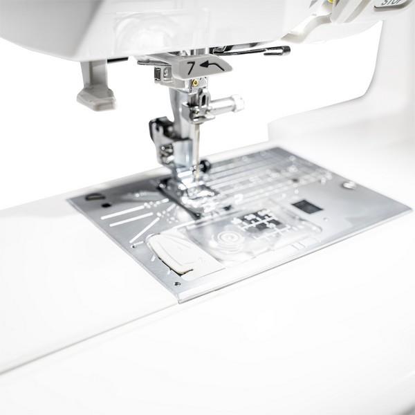Janome 5300 QDC-G
