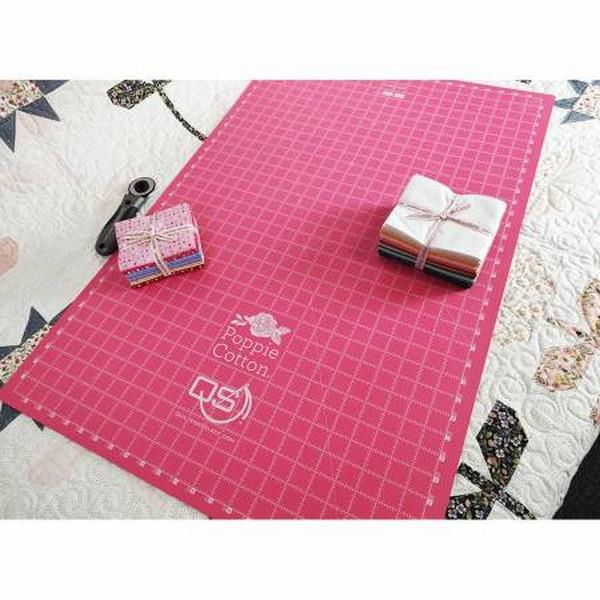 Quilters Select Poppie Cotton Cutting Mat 24" x 36"