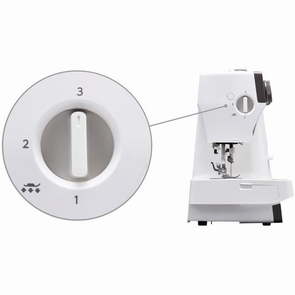 Janome 1522BL available in Canada at The Quilt Store