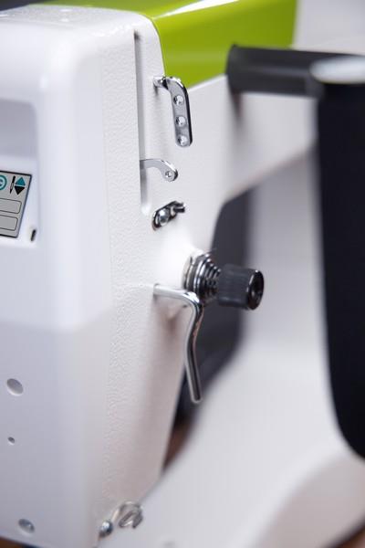 HQ Moxie on Little Foot frame