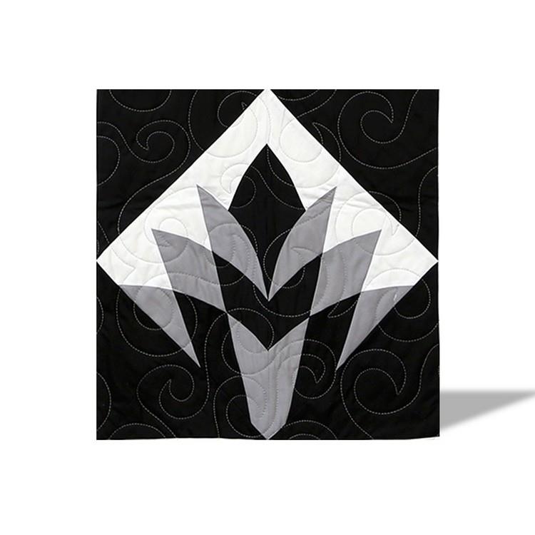 GO! Cleopatra's Fan 12" Finished available in Canada at The Quilt Store