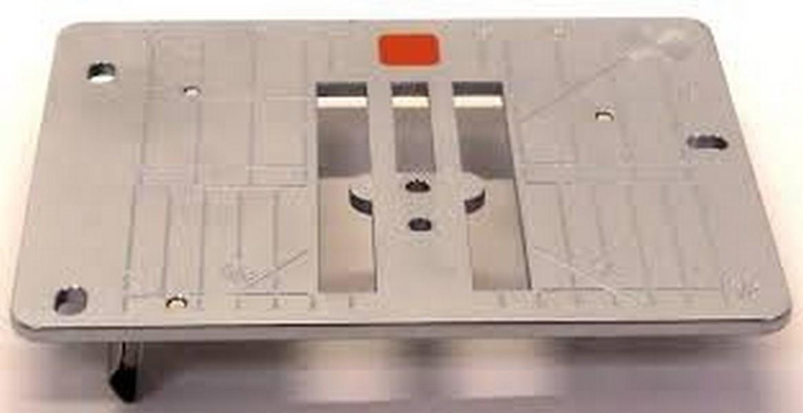 Bernina 7 Series Stitch plate Cutwork / Straight Stitch