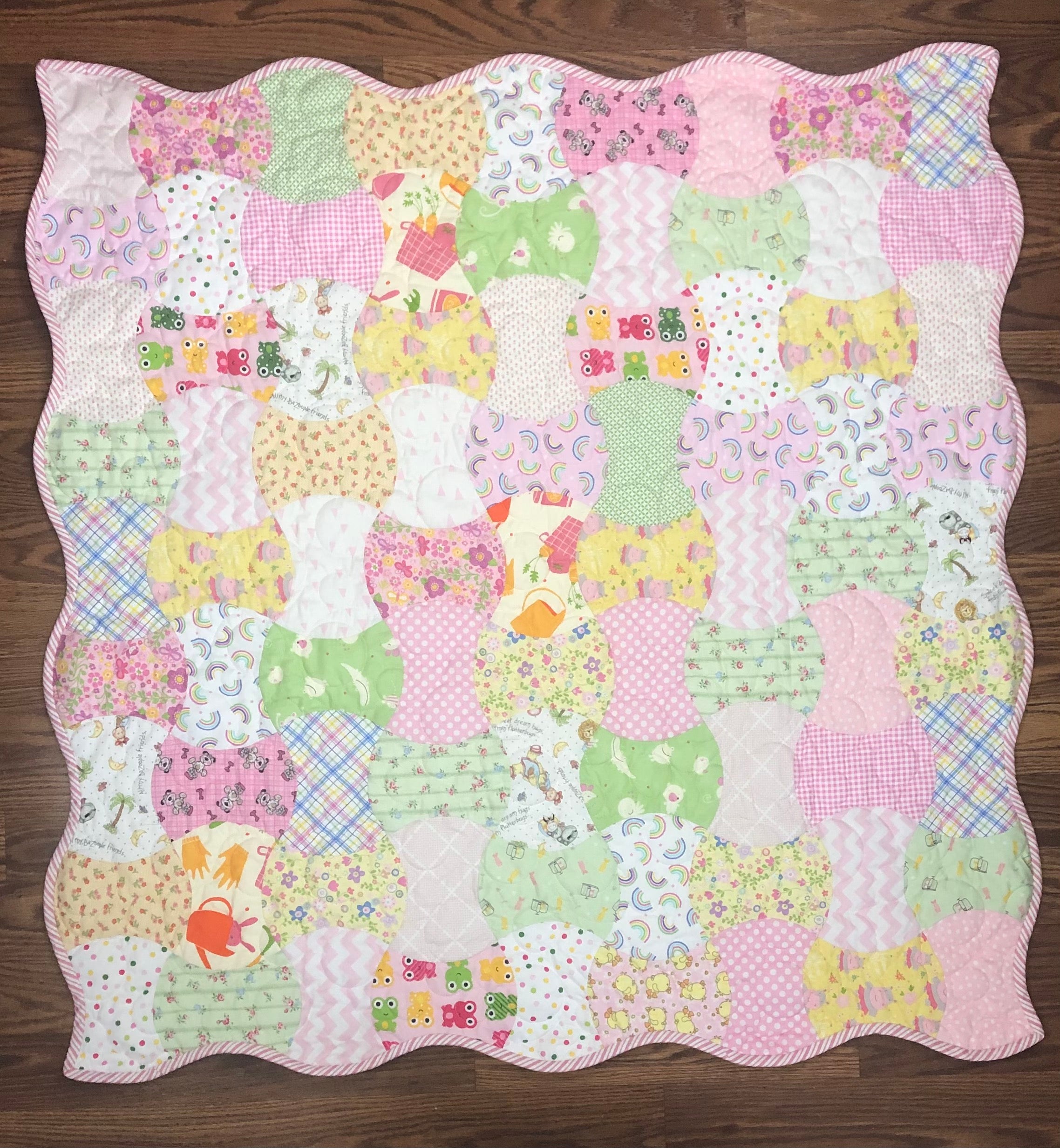 Scrappy Apple Core Baby Girl - Quilt Kit