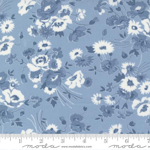 Nantucket Summer Somerset Florals Light Blue