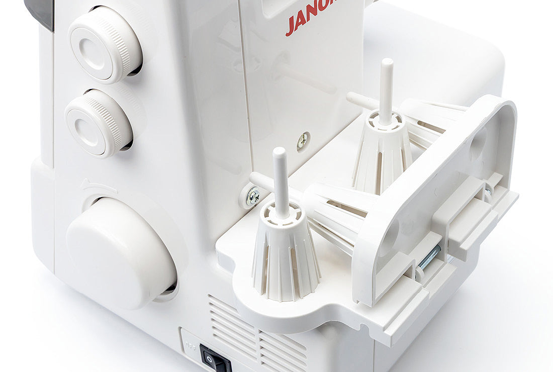Janome 654D