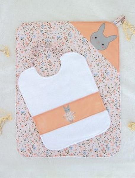 Coccolini Bib & Nursery Towel DIY Set