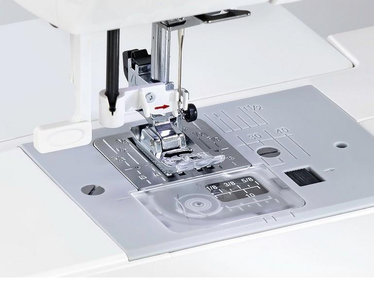 Janome 2030 QDC-G