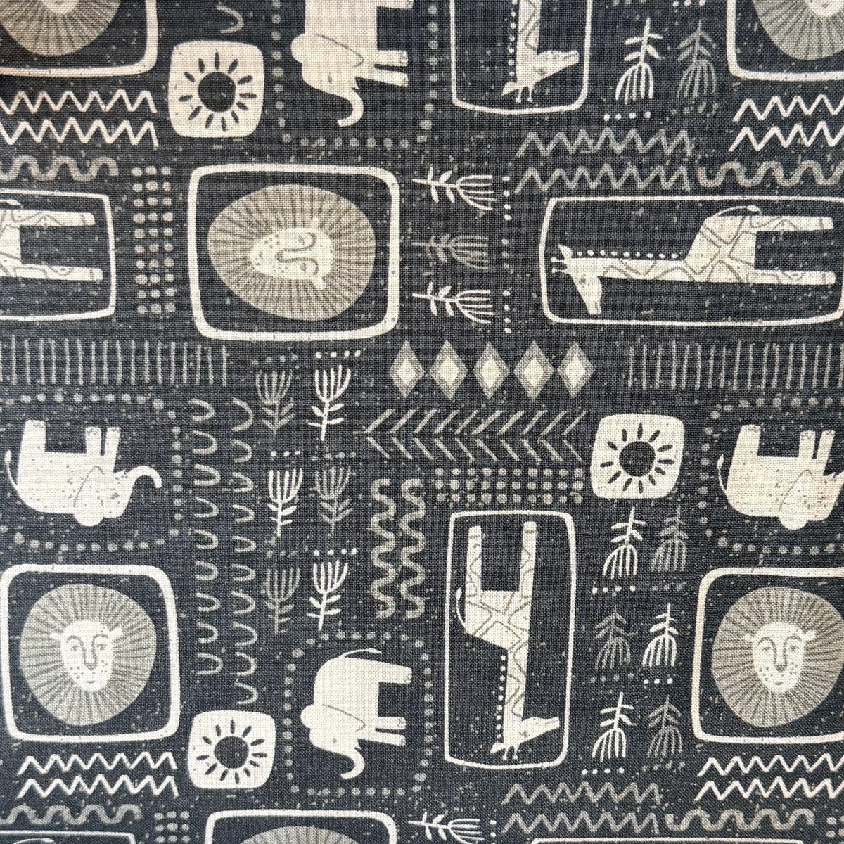 Safari Life - Patchwork Black