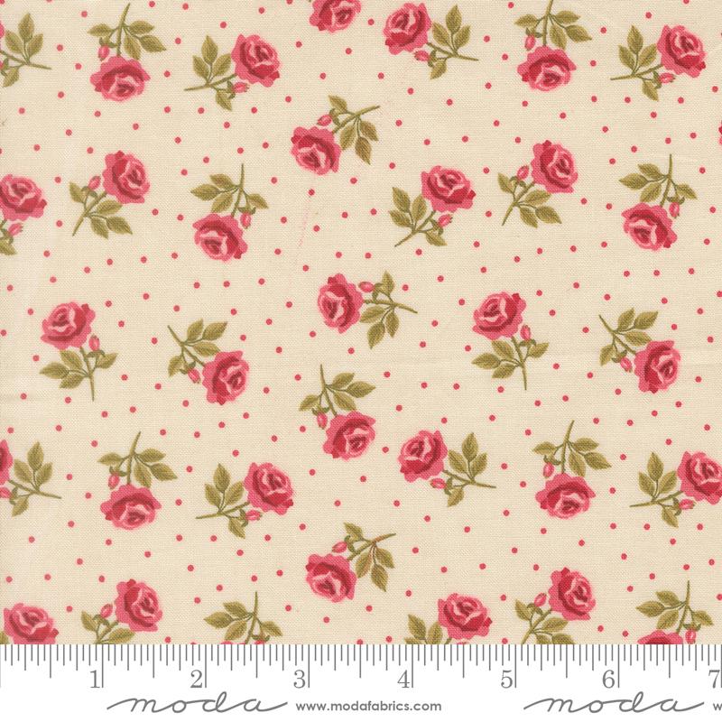 Je Taime Roses Are Red Florals - Lace