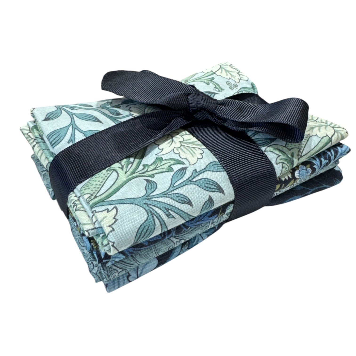 Morris Manor Fat Quarter Bundle