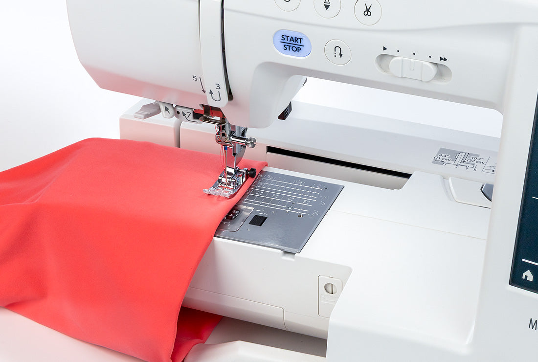 Janome MC1000 Sewing & Embroidery Machine