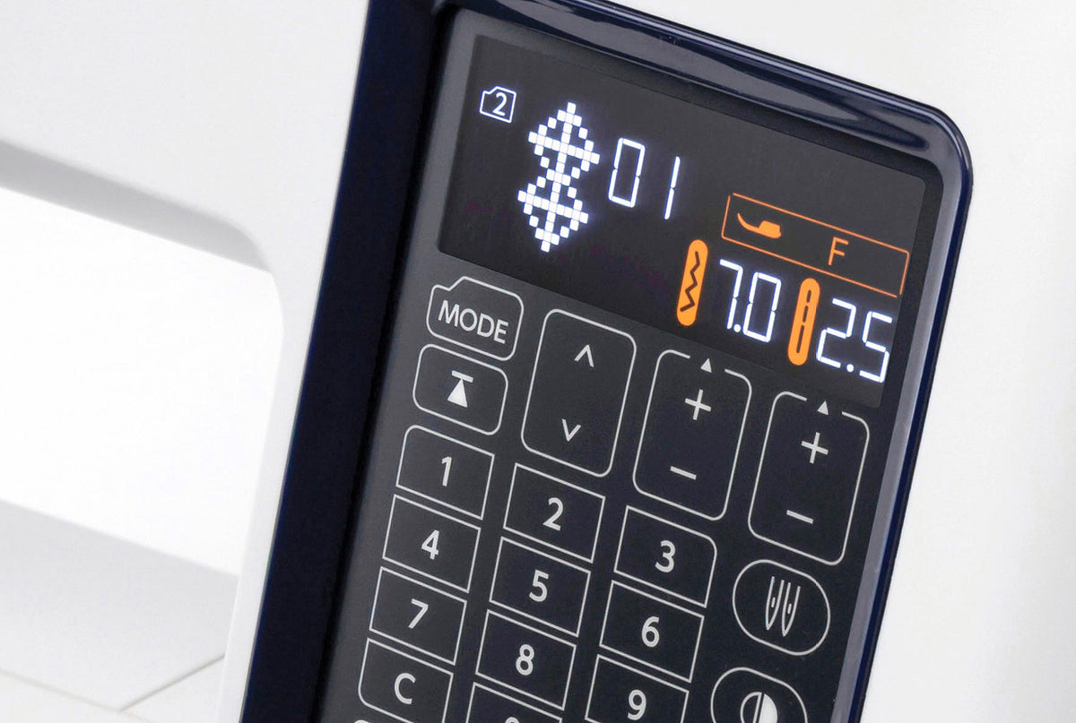 Janome Skyline 3 - NEW