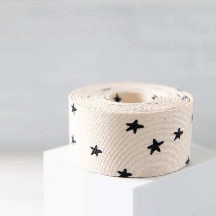 Starry Webbing - Natural in Black 1.5" wide