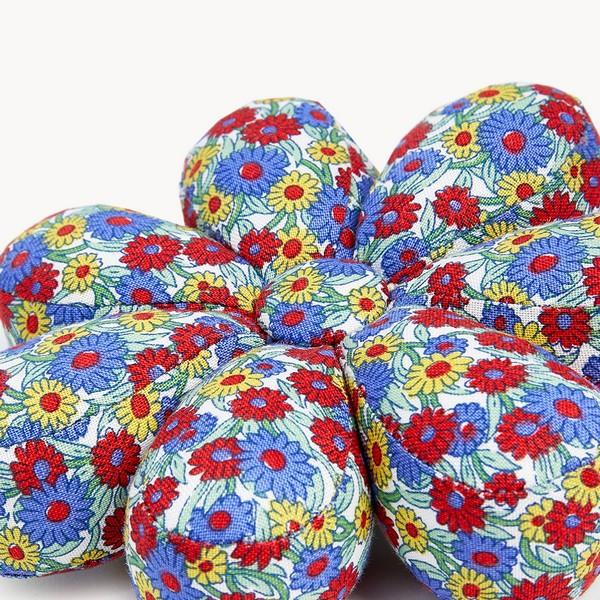 Liberty Flower Pin Cushion - Marguerite Meadow