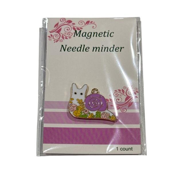 Needle Minders