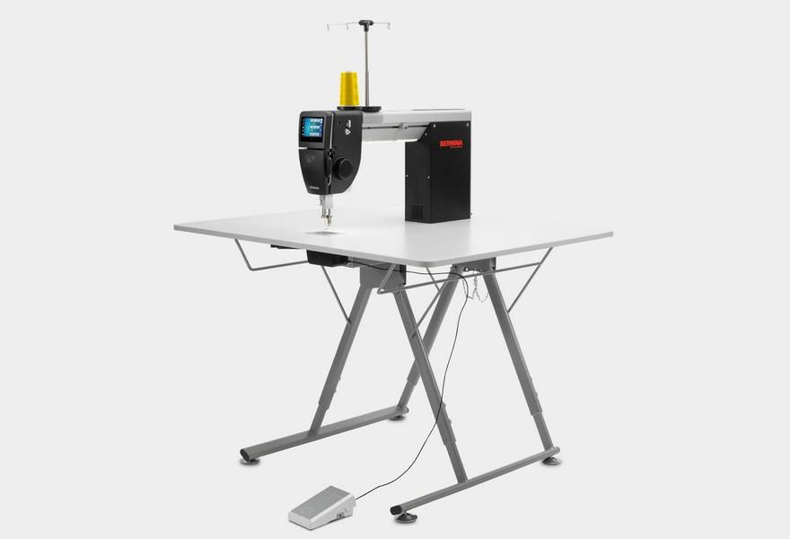 Bernina Q16 Plus