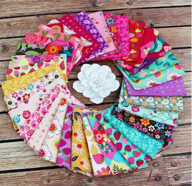 Calico Cowgirls Fat Quarter Bundle