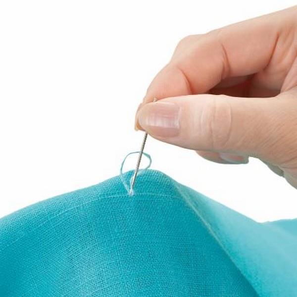 Clover Snag Repair Needles available at The Quilt Store