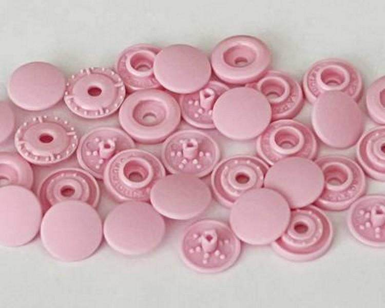 Kiyohara Finger Snaps Pink 9mm available in Canada at The Quilt Store