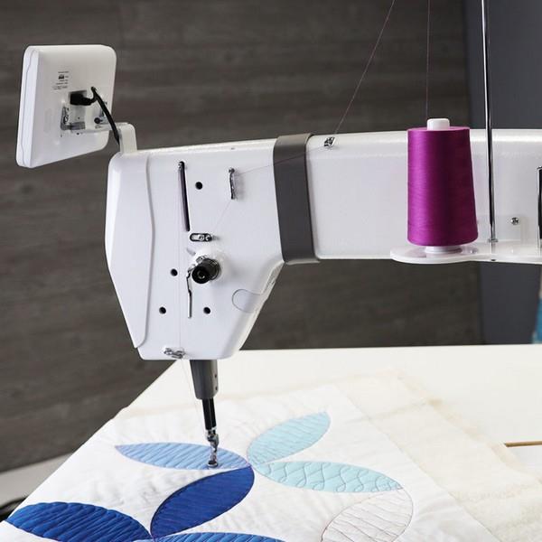 Amara ST by Handi Quilter available in Canada at The Quilt Store