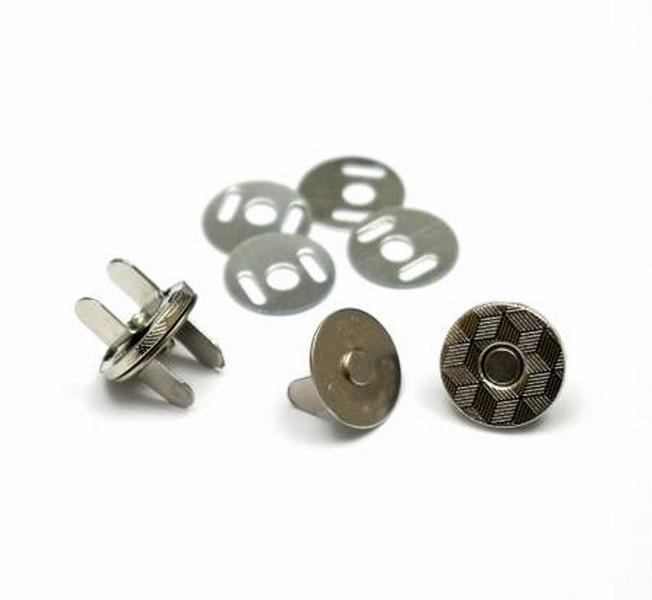 3/8" Magnetic Snap